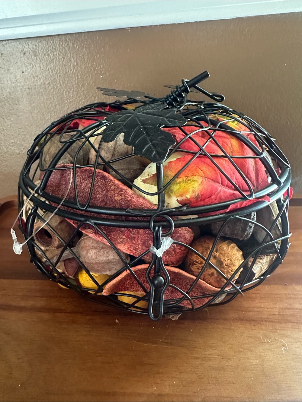 Decorative Black Wire Pumpkin Basket with Autumn Potpourri
